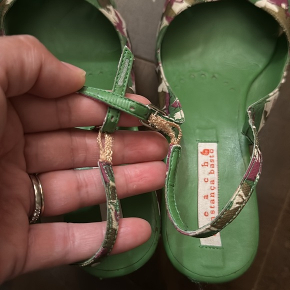 Butterfly platforms - Picture 5 of 5